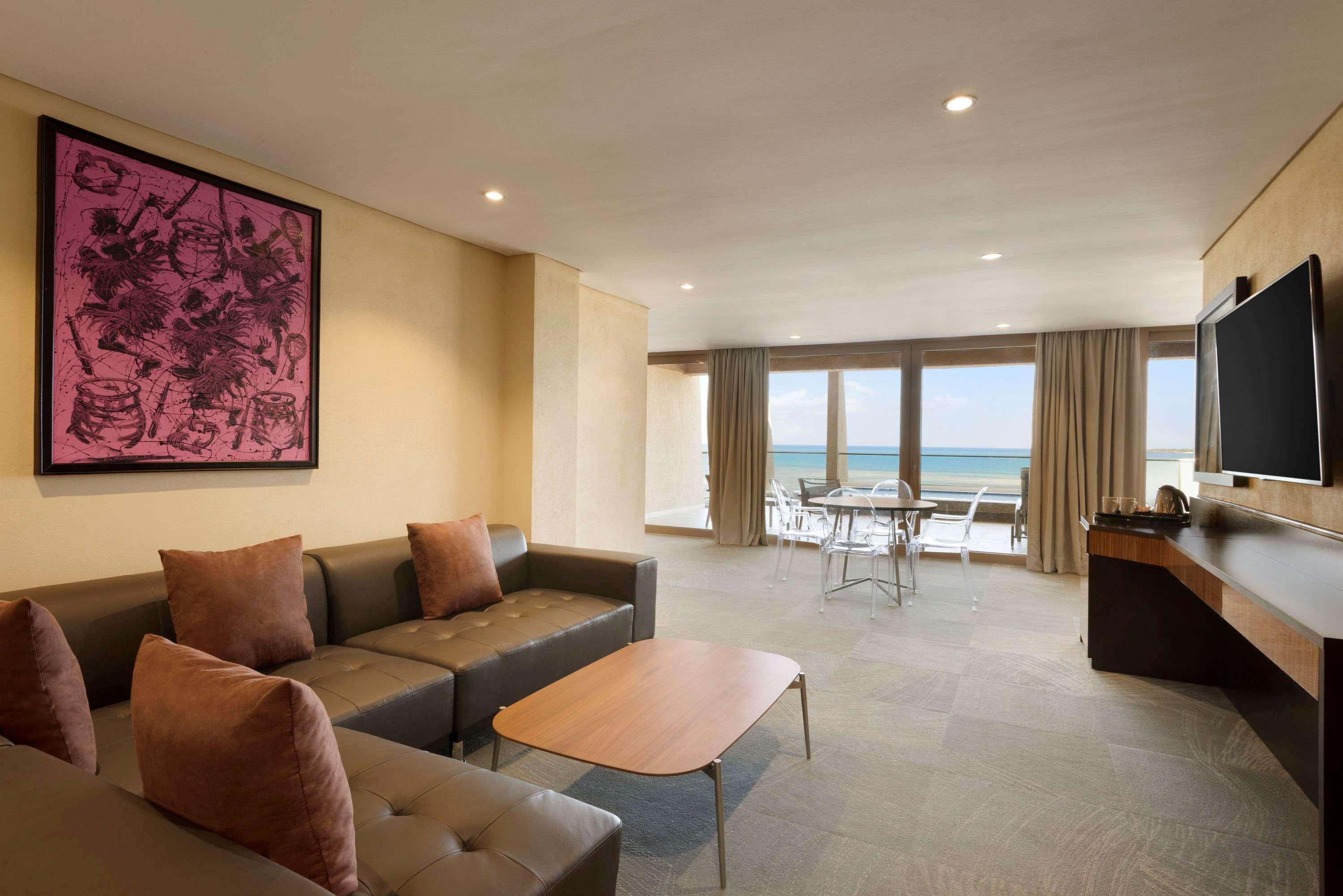 Ramada Resort By Wyndham Dar Es Salaam Exterior foto
