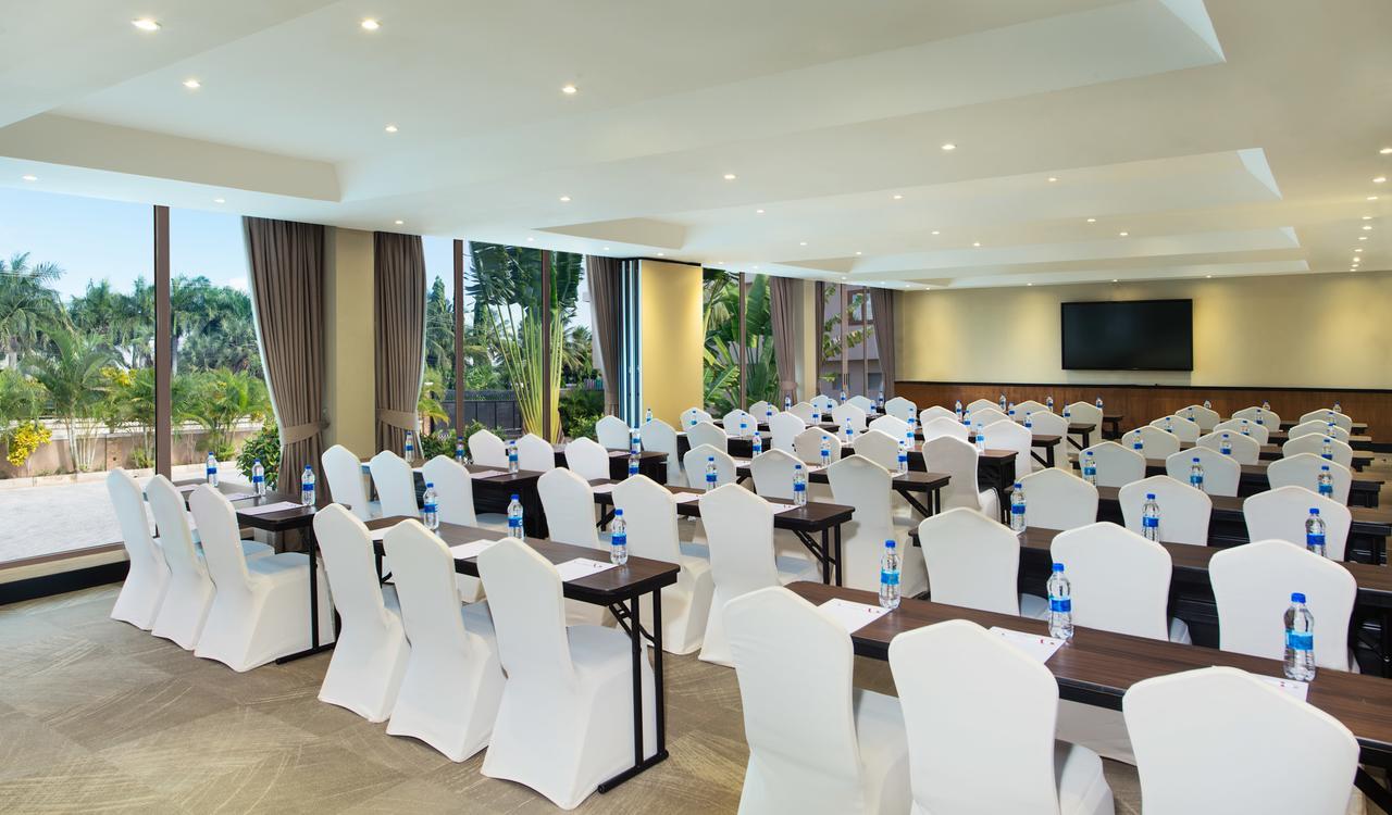 Ramada Resort By Wyndham Dar Es Salaam Exterior foto